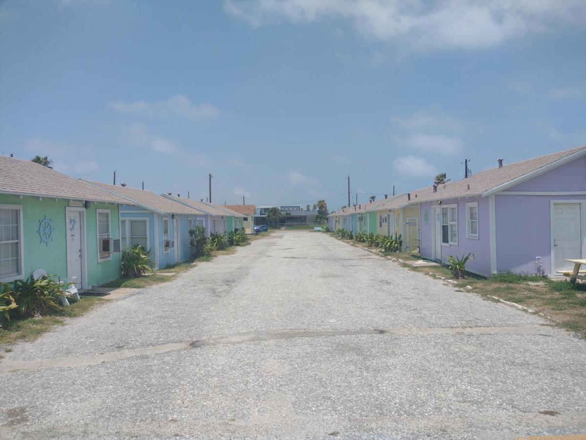 Double Barr Cottage Inn Port Aransas Bagian luar foto