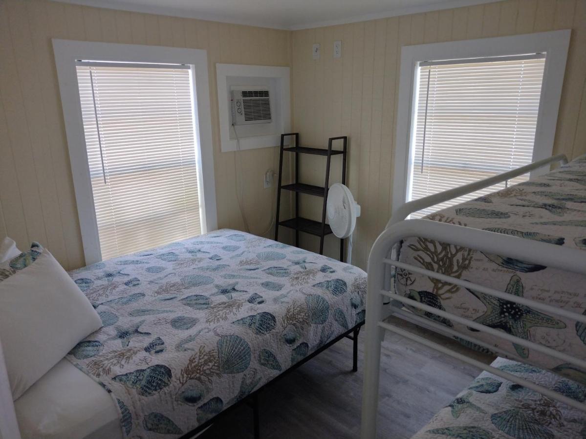 Double Barr Cottage Inn Port Aransas Bagian luar foto