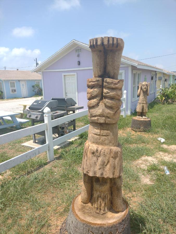 Double Barr Cottage Inn Port Aransas Bagian luar foto
