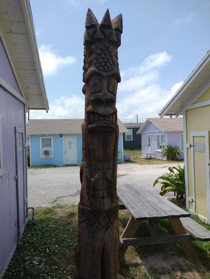 Double Barr Cottage Inn Port Aransas Bagian luar foto