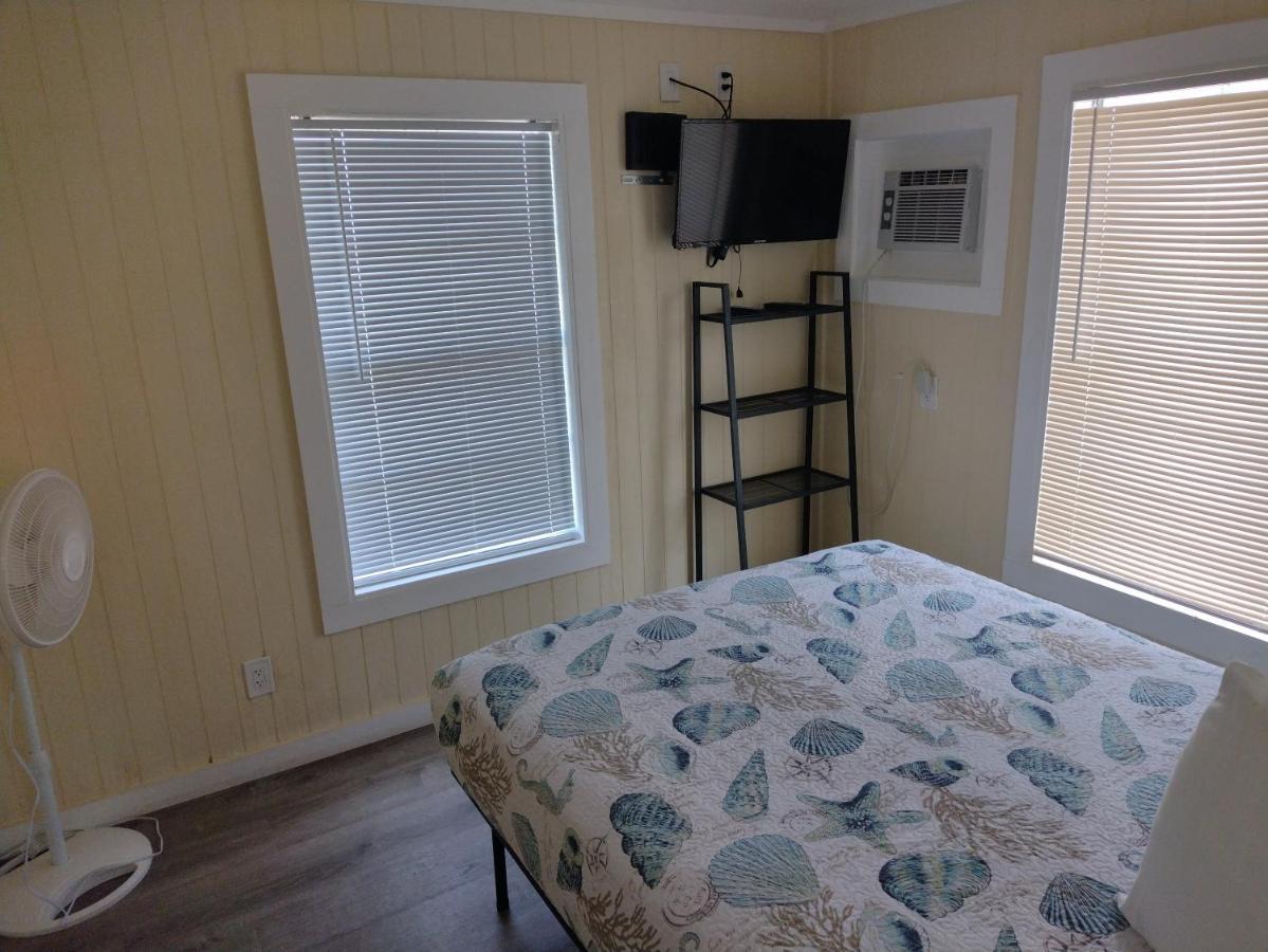 Double Barr Cottage Inn Port Aransas Bagian luar foto
